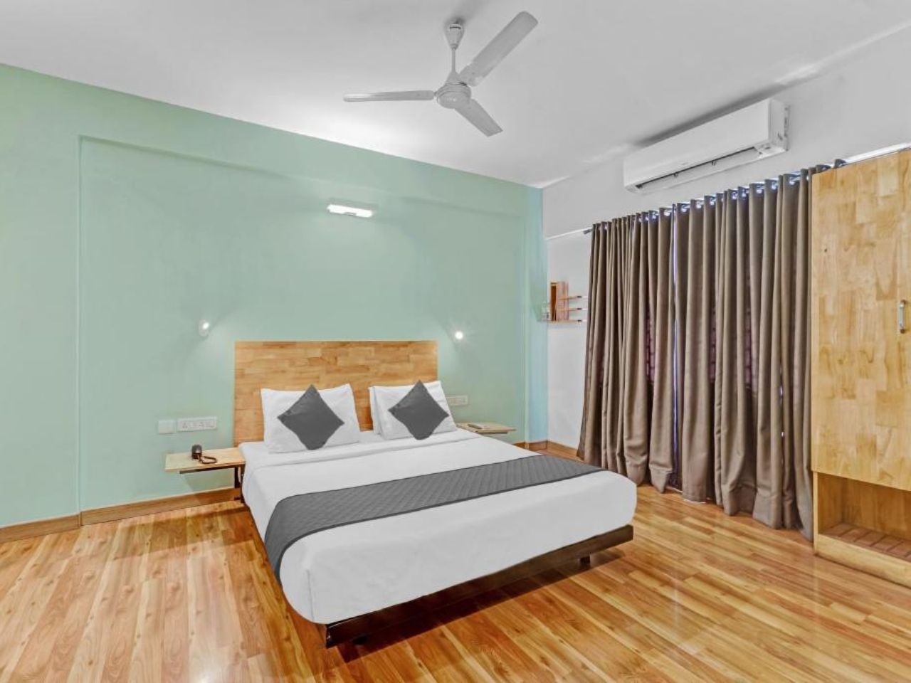 UPAR Hotels Indiranagar in Bangalore