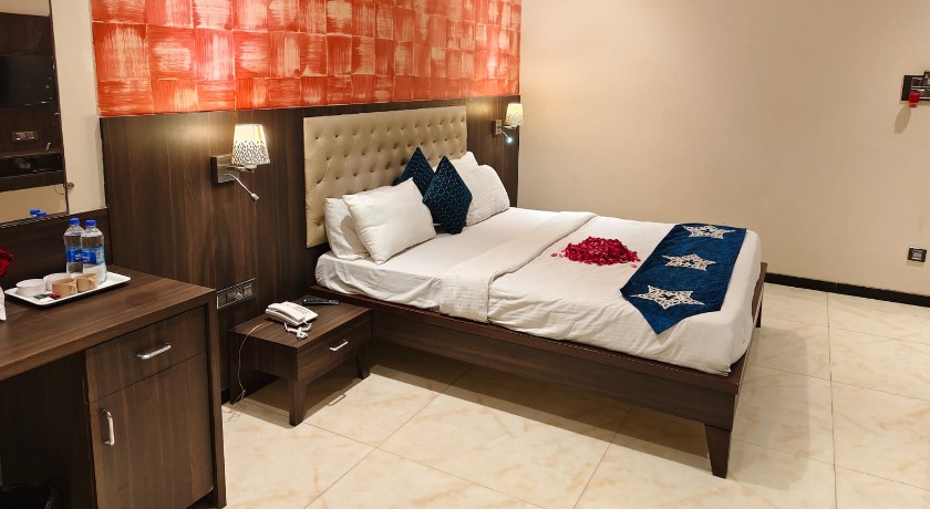 Hotel Shubham Inn in Thane