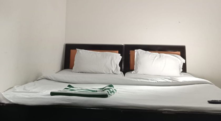 Hotel Comfort Inn in Hyderabad