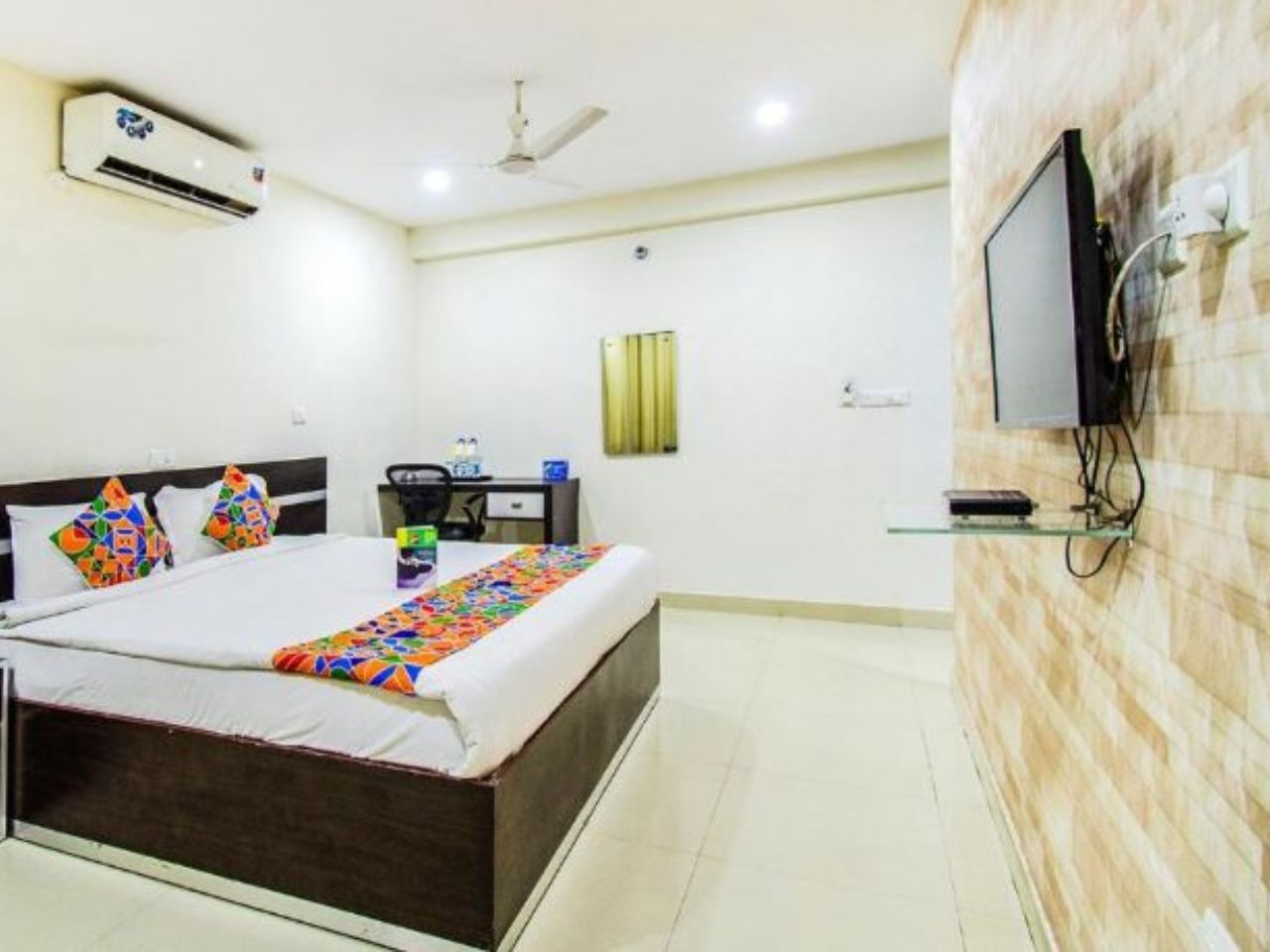 Hotel Pride Inn Park in Hyderabad