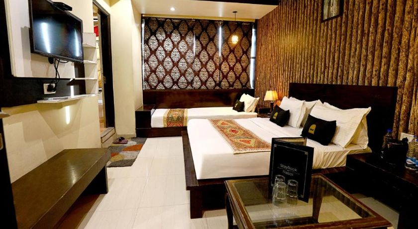 Hotel City Stories by Staybook in Delhi