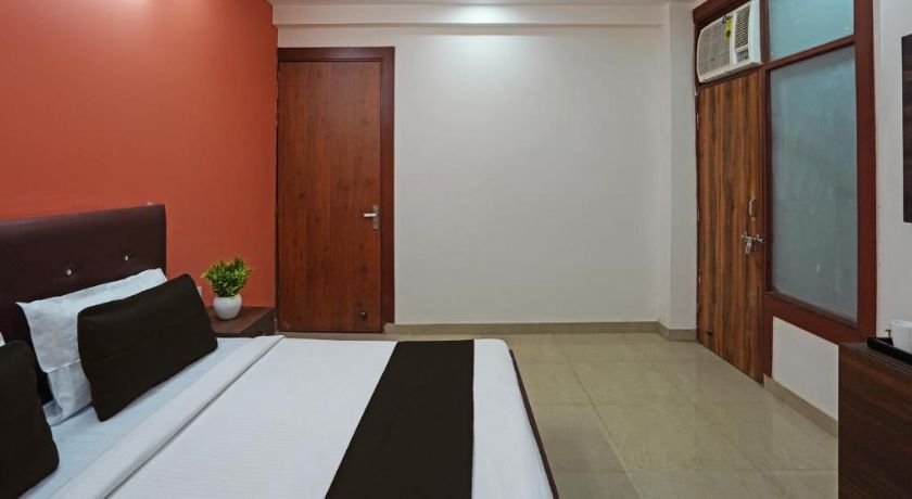 Hotel Noida Stays in Noida