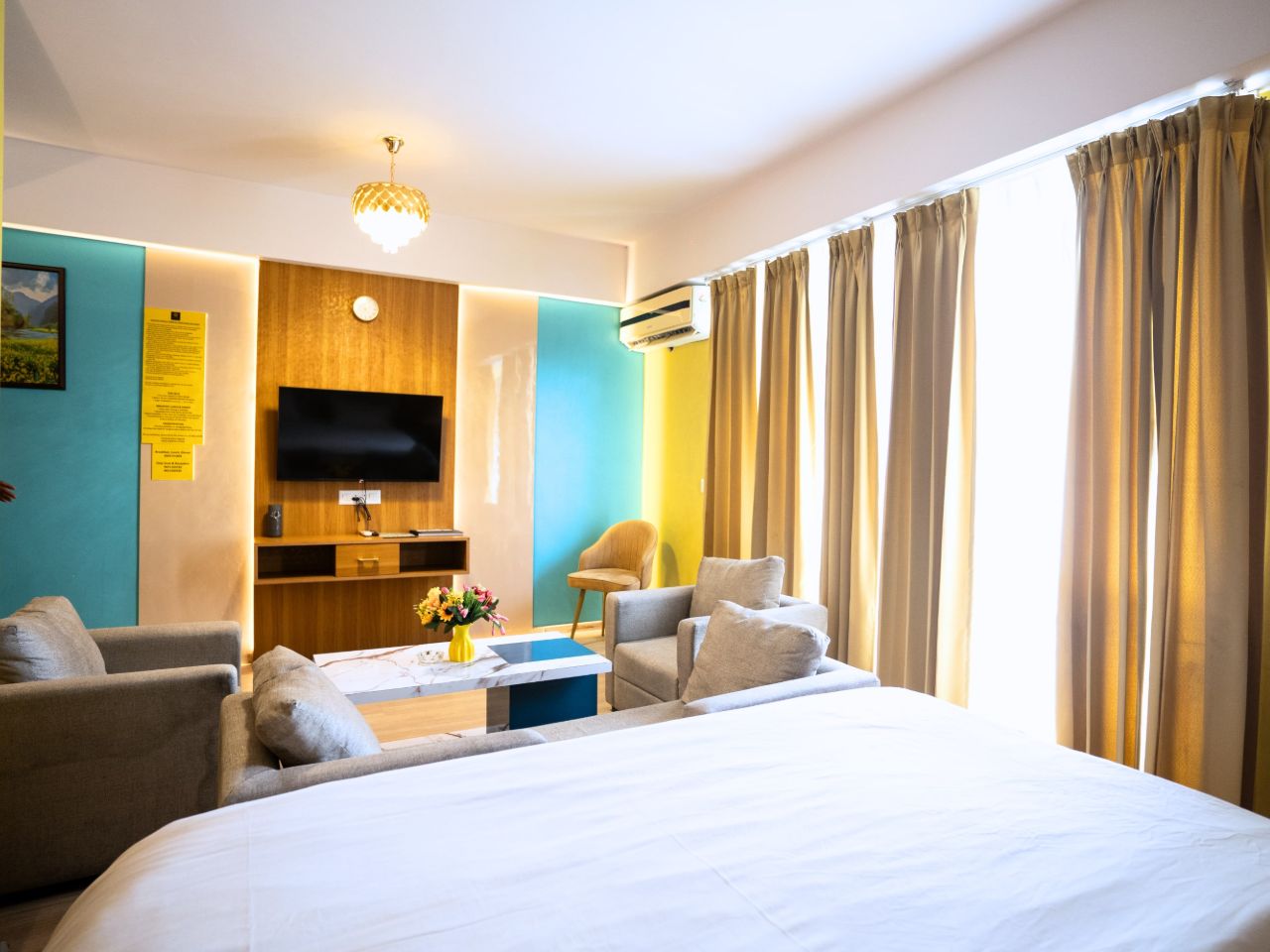 Evanthe - DLF MyPad in Lucknow