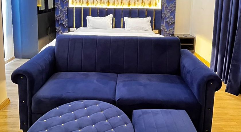 Knock Knock Stay- DLF MyPad in Lucknow