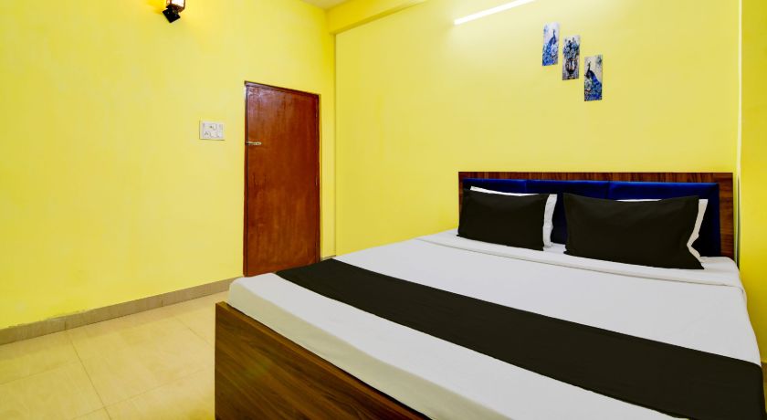 The New Grand Inn in Kolkata