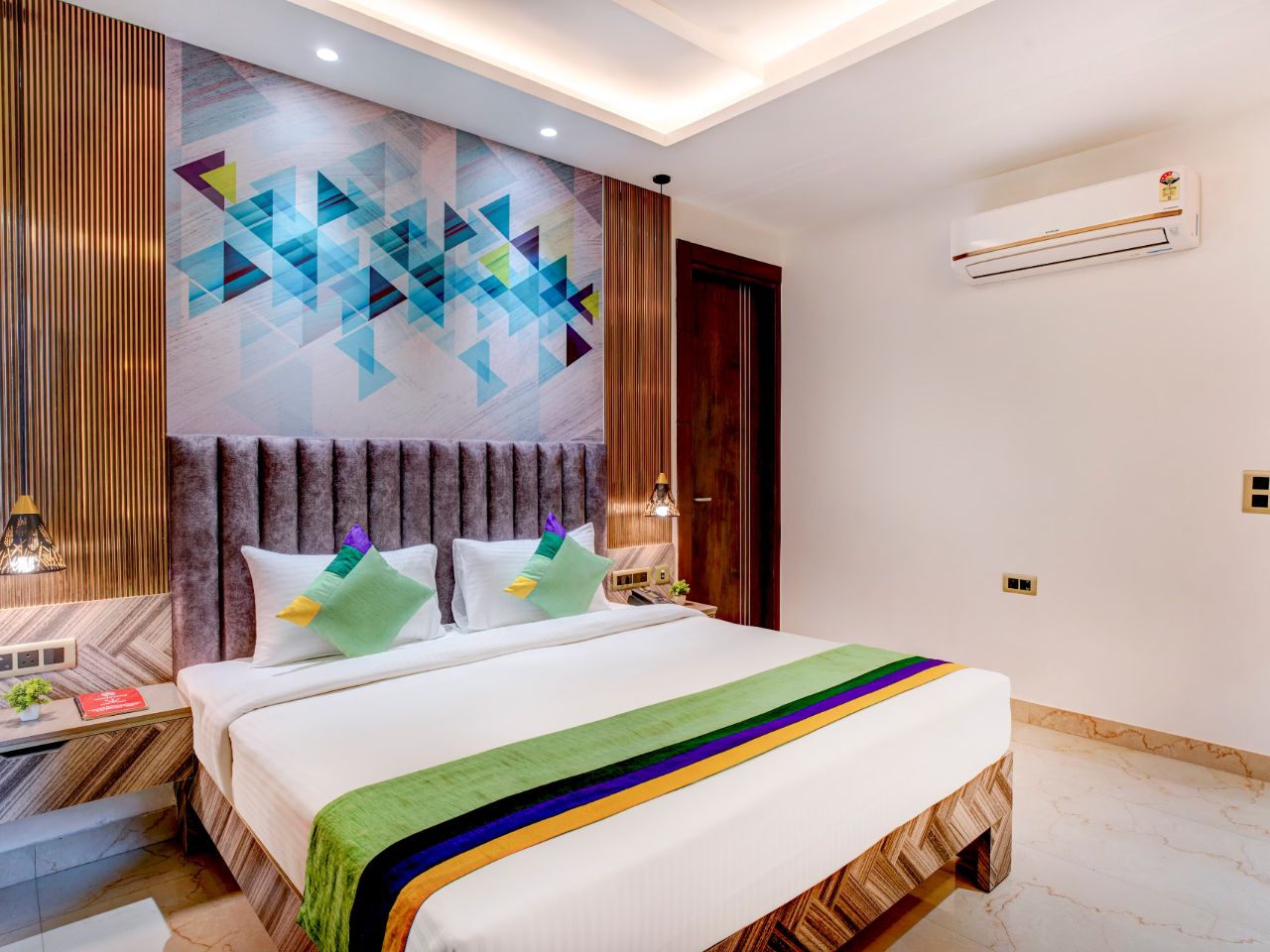 Treebo Corporate Inn in Noida