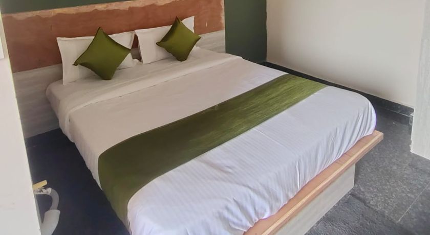 Hotel Heaven Stay in Hyderabad