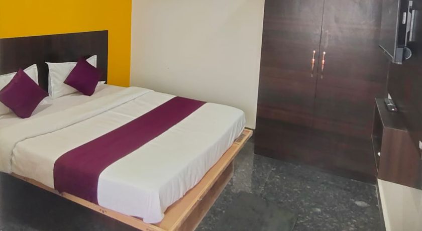 Hotel Heaven Stay in Hyderabad