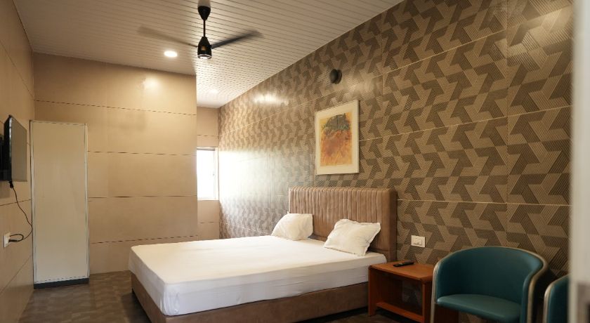 Vihara inn in Vasai
