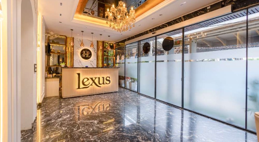 Hotel Lexus in Delhi