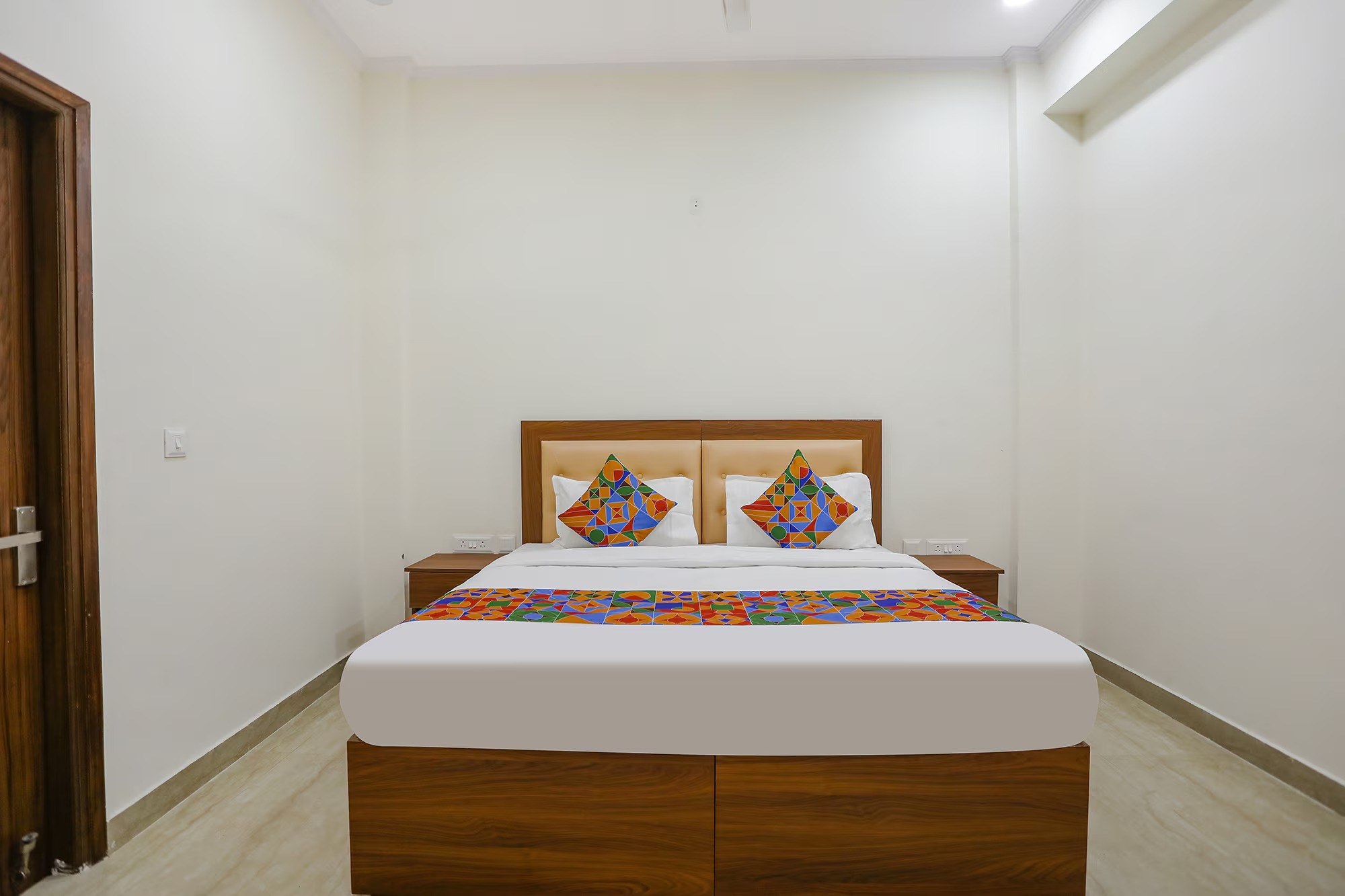 Hotel Red Bricks by Admire Stays in Noida