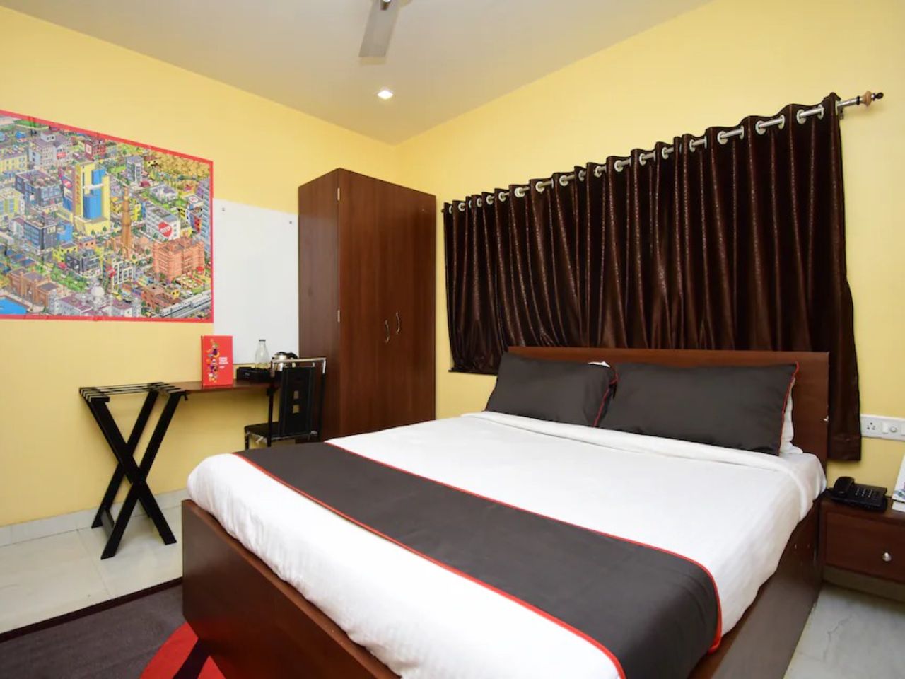 Gokul Residency in Kolkata