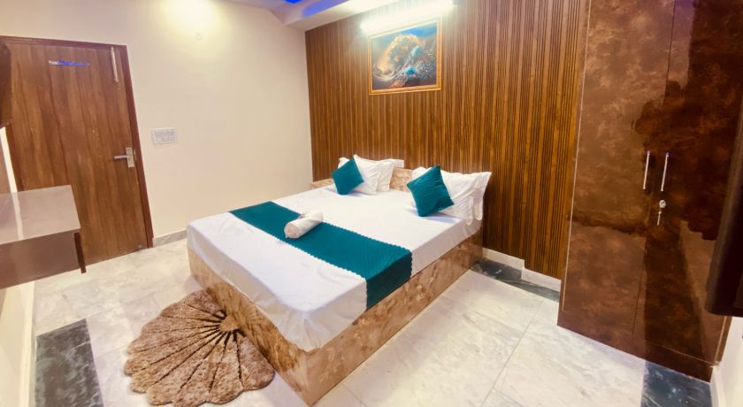Hotel Black Rose  in Delhi