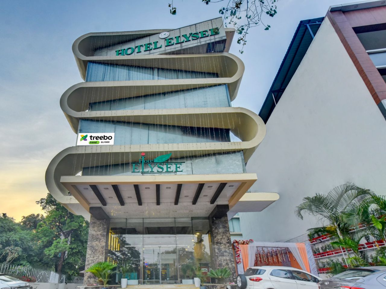 Treebo Elysee in Dehradun