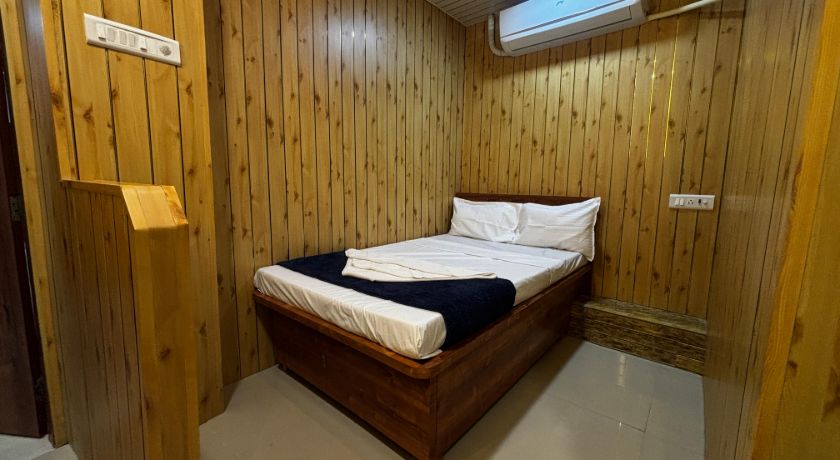 Hotel PKs  Shahanai in Thane