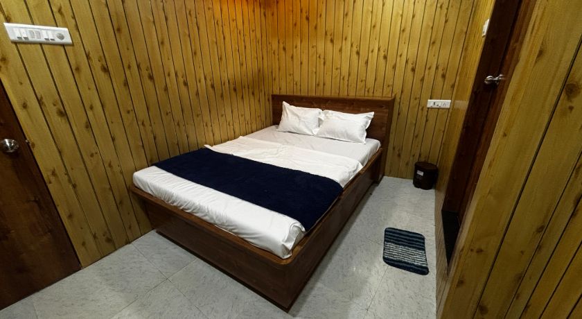 Hotel PKs  Shahanai in Thane