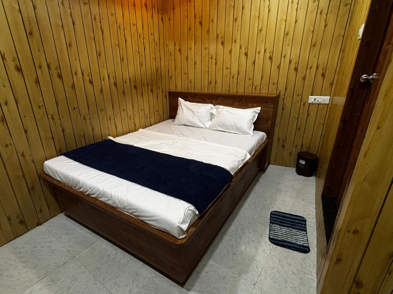 Hotel PKs  Shahanai in Thane