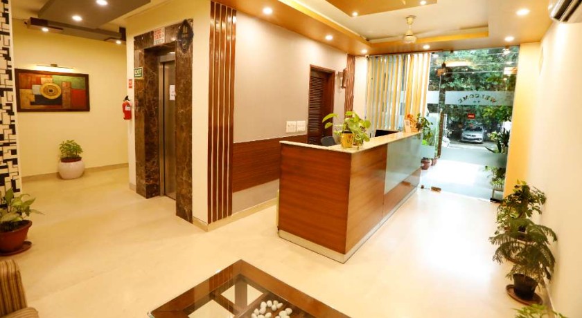 B Stays Iffco Metro in Gurgaon