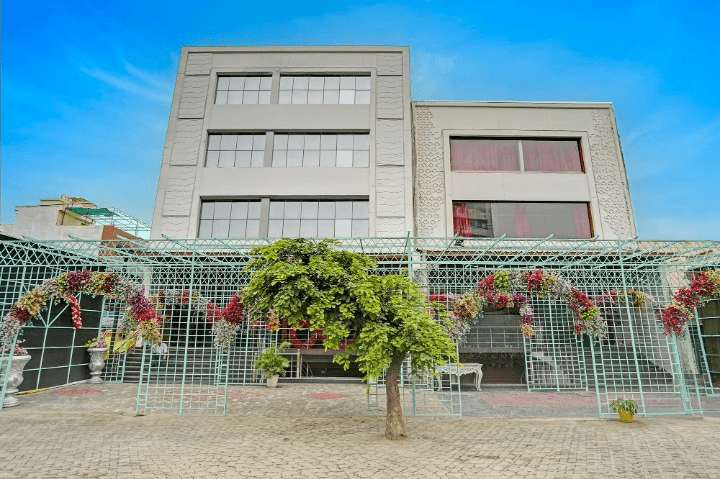 Golden Rivaah Hotel in Ghaziabad