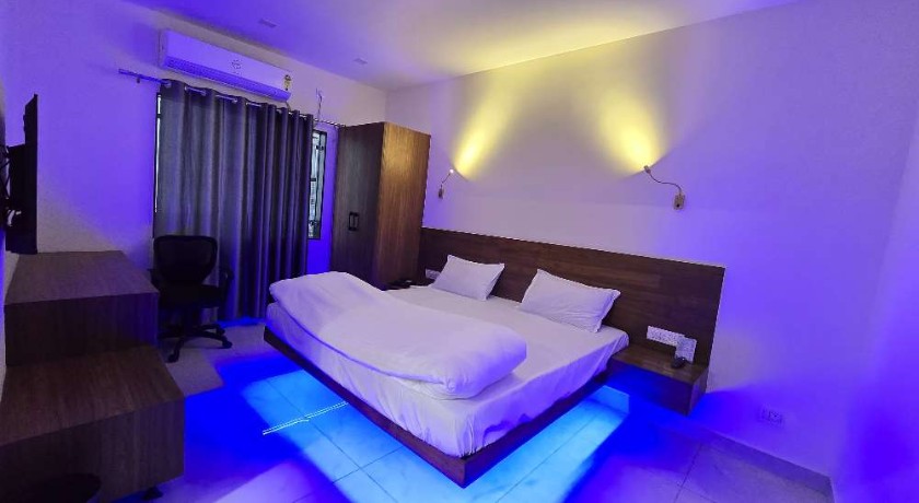 36 West Inn in Delhi