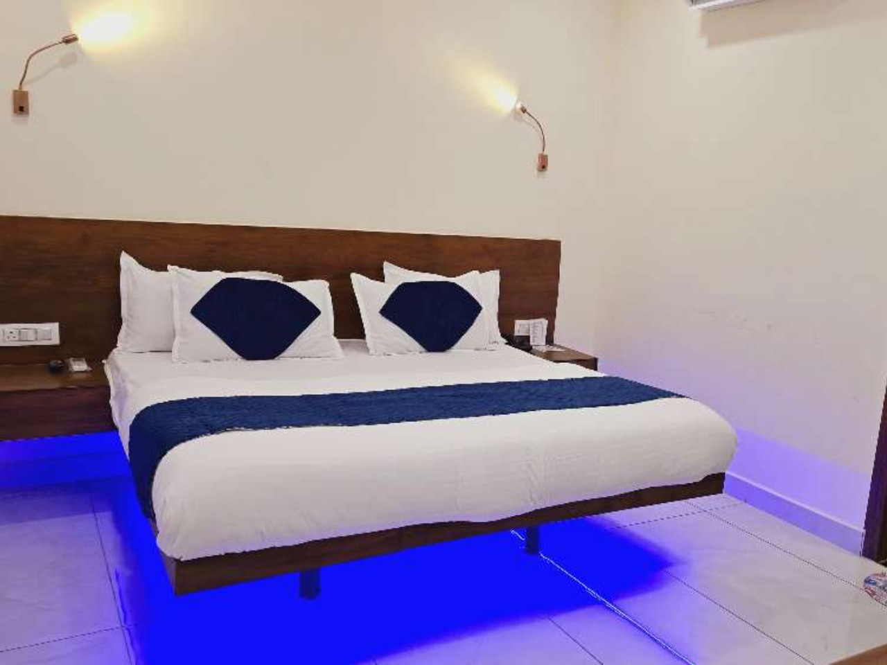 36 West Inn in Delhi