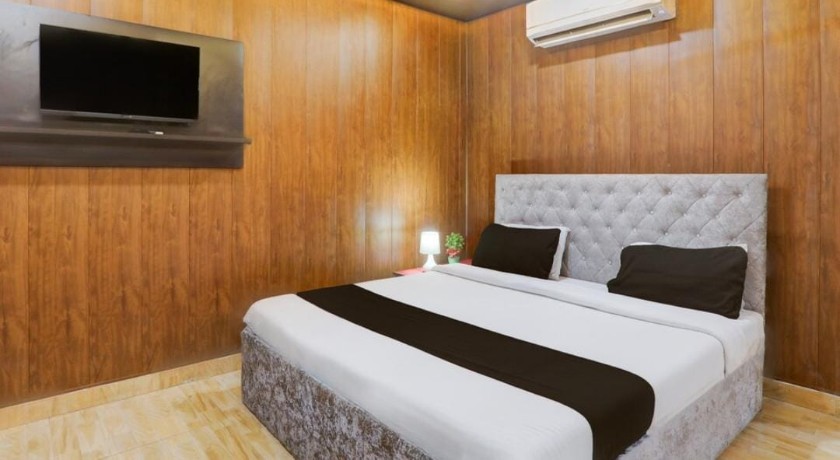 Comfort Stay (Near Lulu Mall) in Lucknow