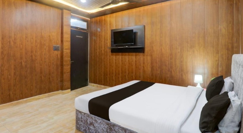Comfort Stay (Near Lulu Mall) in Lucknow