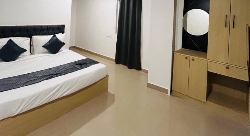 Wild Wings Hotel in Hyderabad