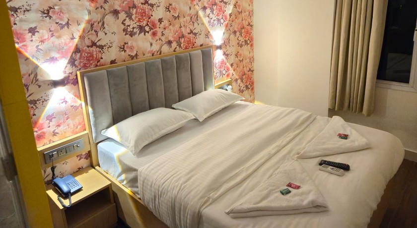 Iris Inn in Thane