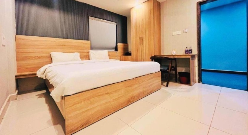 Harveys Hotel Brookfield in Bangalore