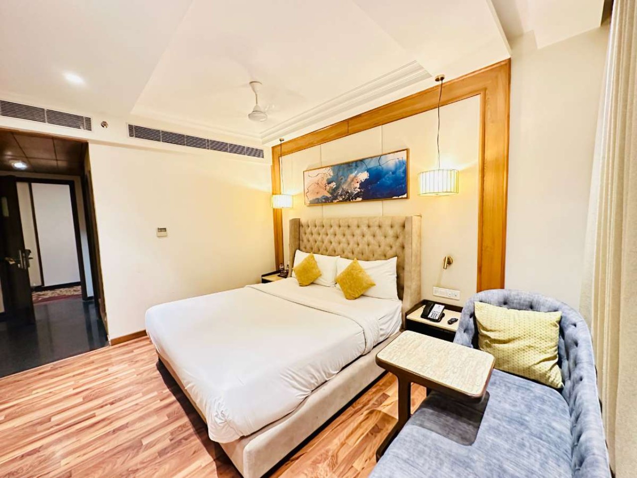 Maryland Group Hotel in Zirakpur
