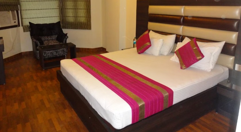 Shimla Hotel and Resorts in Lucknow