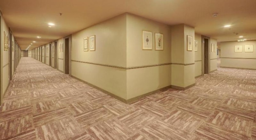 Sunday Hotel Vadodara in Vadodara