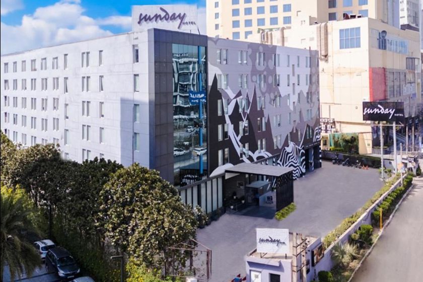 Sunday Hotel Chandigarh Zirakpur in Zirakpur