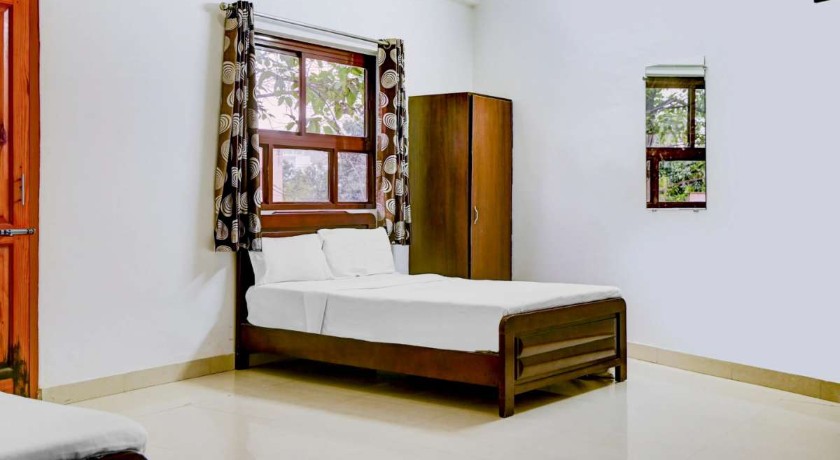 Hotel Lotus International in Varanasi