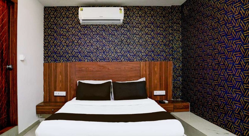 Hotel Angel Park in Ahmedabad