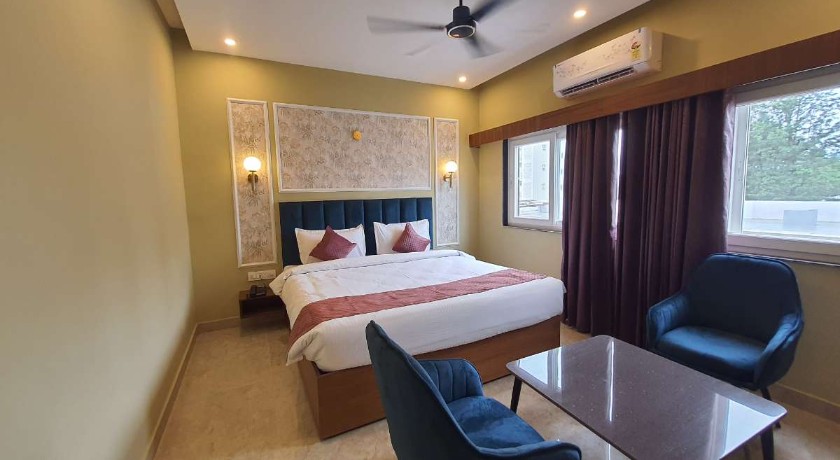 Hotel Curl in Dehradun