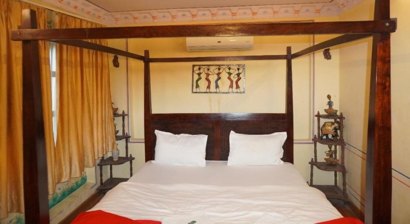 Hotel Khandaka Mahal in Jaipur
