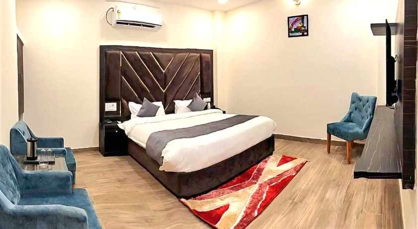 Hotel Shreya Galaxy in Haridwar
