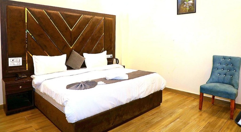 Hotel Shreya Galaxy in Haridwar