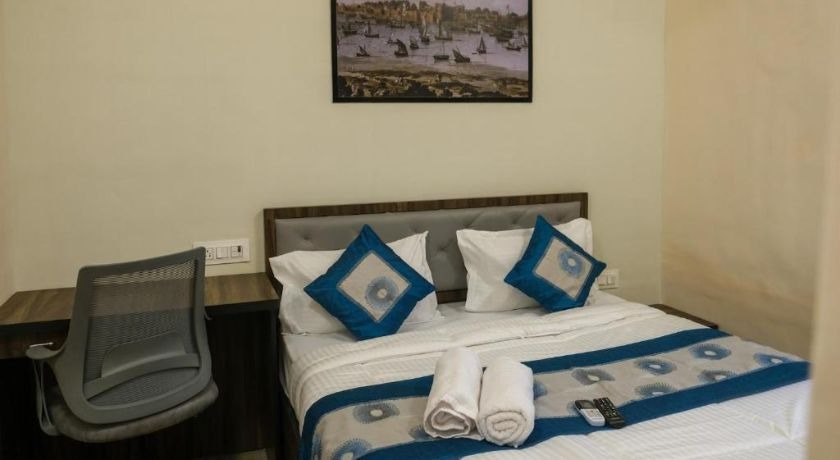 Hotel VR Comforts in Mumbai