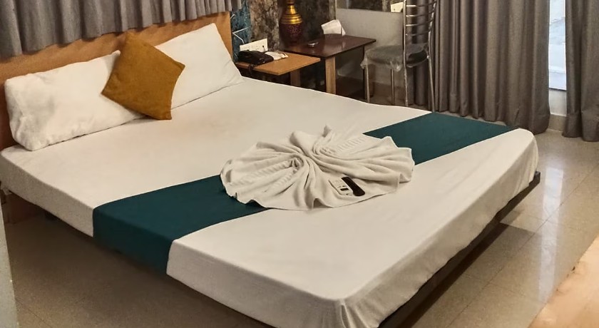 Hotel Prime Plaza in Kolkata