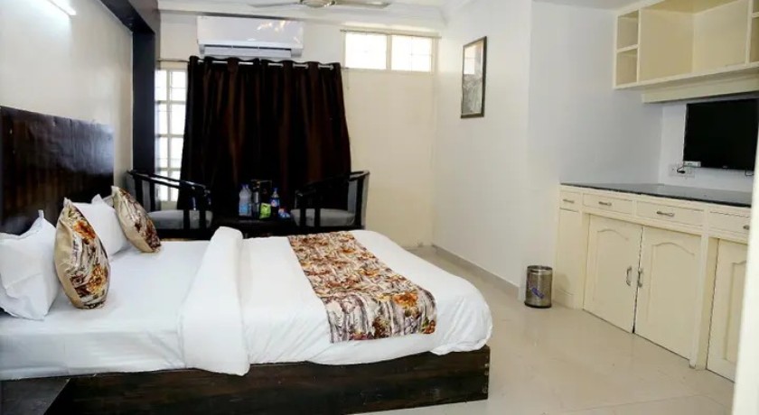 Happy Mark Suites Rooms in Lucknow