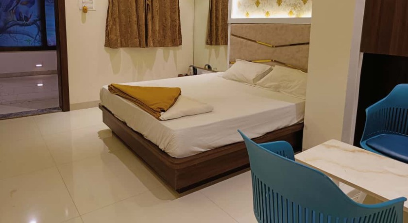 Tanish Lodging and Boarding in Thane