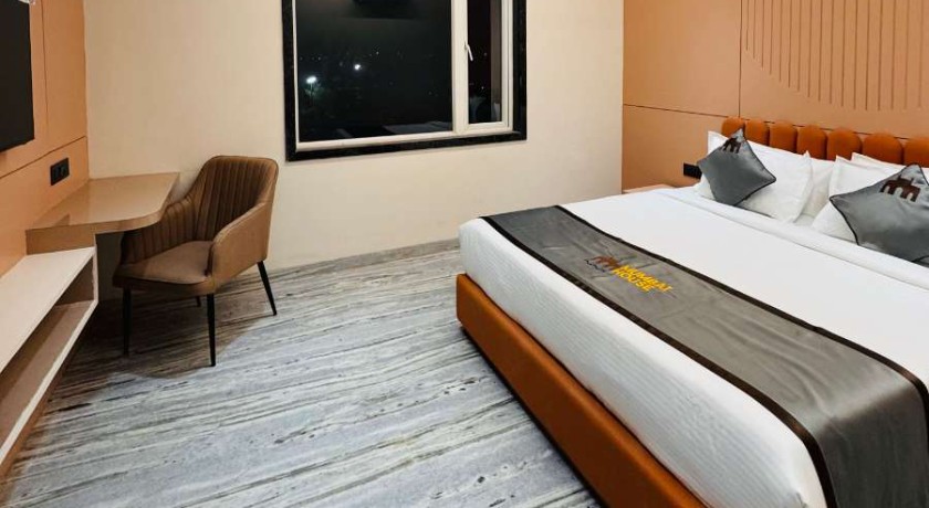 Hotel Mumbai House Pithampur in Pithampur