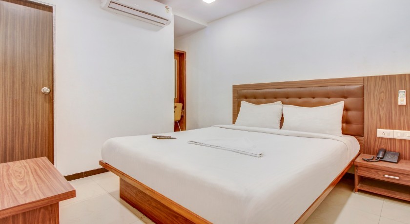 Hotel Aura Nest in Mumbai