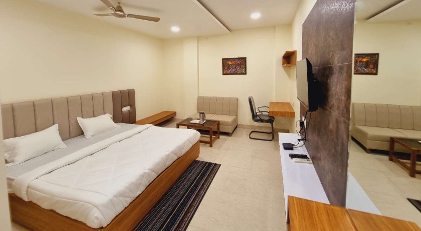 Hotel Jashan Palace in Bhopal